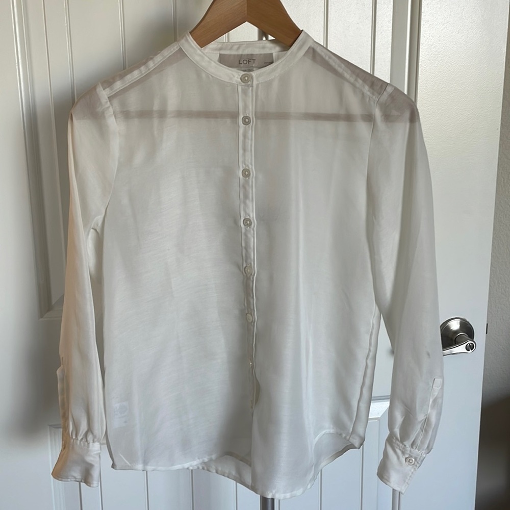 Ann Taylor LOFT XSP Petite Sheer Blouse